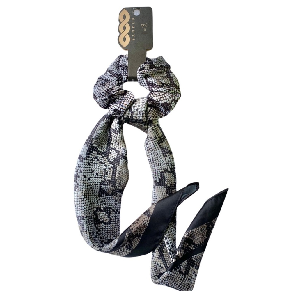 BANDED 1=3 Bandana and scrunchie combo pack - Snake Charmer NWT